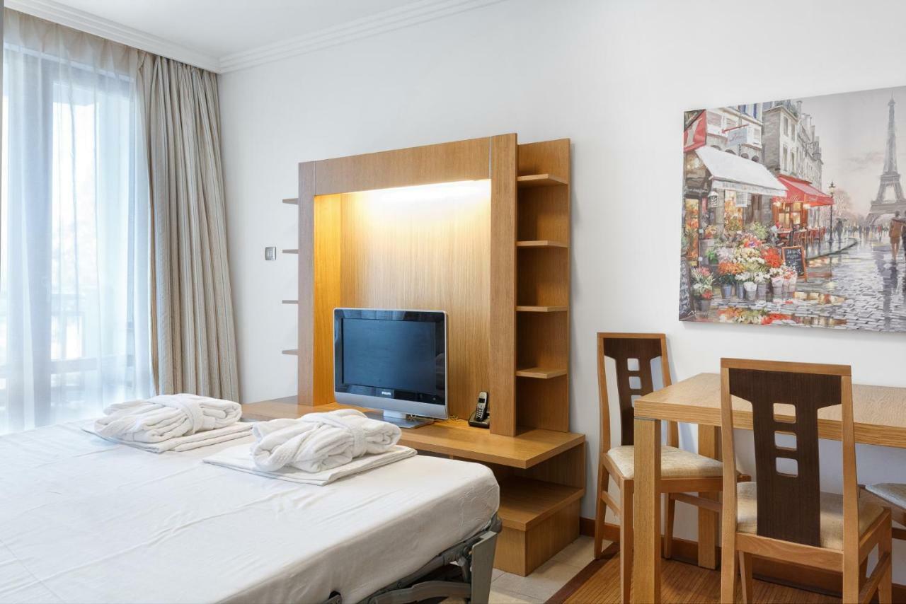 Private Apartments In Emerald Ravda Exterior foto