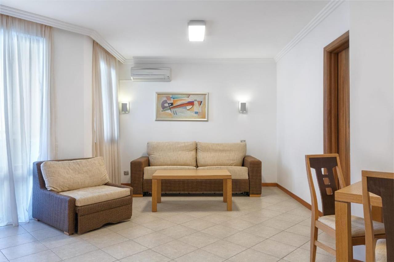 Private Apartments In Emerald Ravda Exterior foto